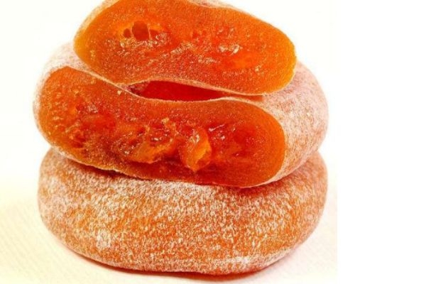 一天吃多少柿餅合適 什么時(shí)候吃柿餅好 一天吃多少柿餅合適 什么時(shí)候吃柿餅好