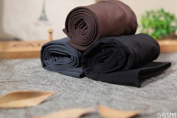 連褲襪起球怎么辦 連褲襪需要洗過再穿嗎 連褲襪起球怎么辦 連褲襪需要洗過再穿嗎