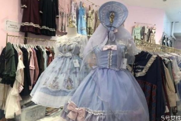 lolita的kc是什么 lolita的bnt是什么 lolita的kc是什么 lolita的bnt是什么