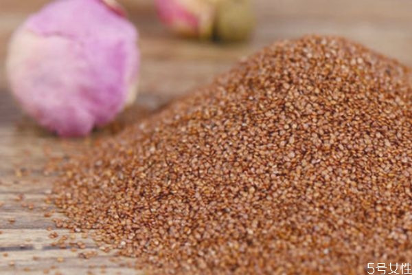 敷海藻面膜有什么好處 海藻面膜真的有效果嗎 敷海藻面膜有什么好處 海藻面膜真的有效果嗎