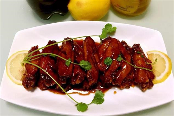 可樂雞翅怎么做顏色好看 可樂雞翅怎么收汁 可樂雞翅怎么做顏色好看 可樂雞翅怎么收汁