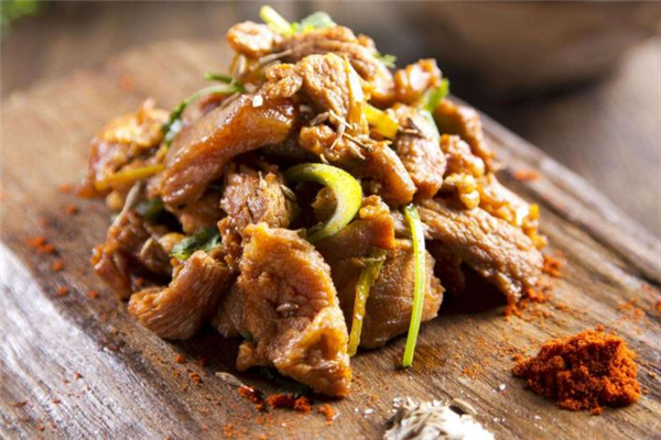 孜然羊肉可以天天吃嗎 哪里的孜然羊肉最正宗 孜然羊肉可以天天吃嗎 哪里的孜然羊肉最正宗