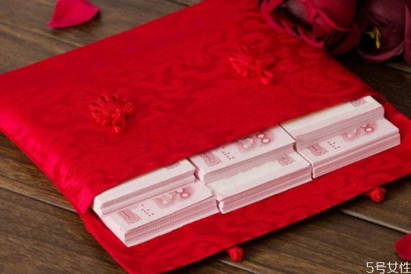 彩禮包含三金嗎 彩禮包括三金和鉆戒嗎 彩禮包含三金嗎 彩禮包括三金和鉆戒嗎