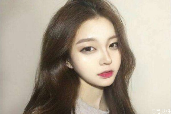 彩禮一般給多少錢合適 彩禮和三金是一起給么 彩禮一般給多少錢合適 彩禮和三金是一起給么