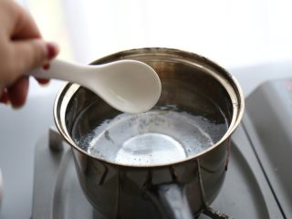 熏醋可以用來治鼻塞嗎 熏醋對呼吸系統(tǒng)的危害 熏醋可以用來治鼻塞嗎 熏醋對呼吸系統(tǒng)的危害