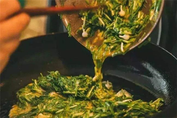 車前草泡水小孩能喝嗎 車前草泡水適合多大小孩喝 車前草泡水小孩能喝嗎 車前草泡水適合多大小孩喝