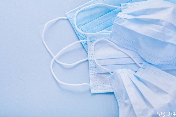 去超市戴一次性可以嗎 超市一次性口罩有用嗎 去超市戴一次性可以嗎 超市一次性口罩有用嗎