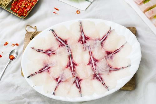 脆肉鯇有沒有刺 脆肉鯇哪個(gè)部位的肉脆 脆肉鯇有沒有刺 脆肉鯇哪個(gè)部位的肉脆