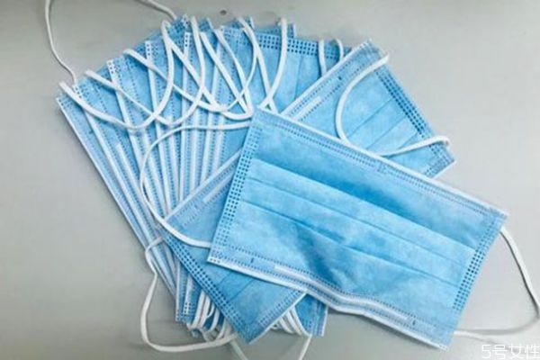 醫(yī)用一次性口罩可以帶多久 口罩有保質(zhì)期嗎 醫(yī)用一次性口罩可以帶多久 口罩有保質(zhì)期嗎