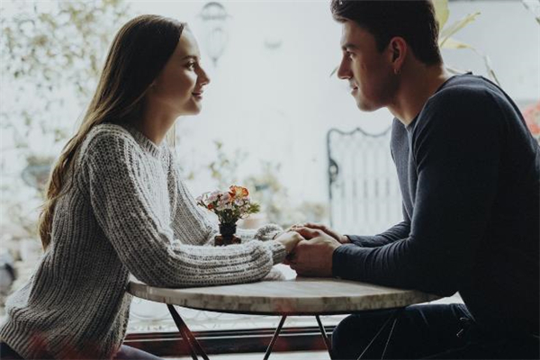 男人忘得了婚外情人嗎 男人對(duì)于情人的心理是怎樣的 男人忘得了婚外情人嗎 男人對(duì)于情人的心理是怎樣的