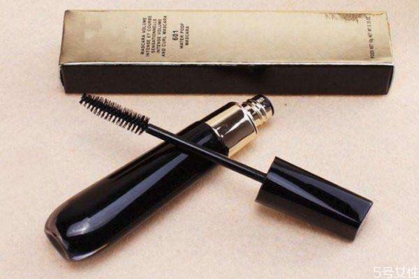 初學(xué)者怎么涂睫毛膏 新手涂睫毛膏方法 初學(xué)者怎么涂睫毛膏 新手涂睫毛膏方法