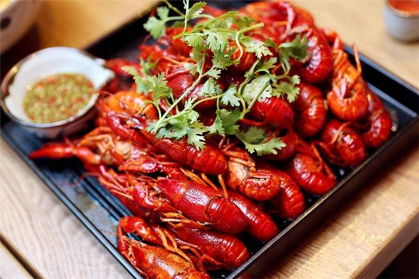 口味蝦不能和什么一起吃 口味蝦什么人不能吃 口味蝦不能和什么一起吃 口味蝦什么人不能吃