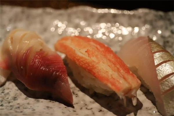 蟹柳壽司的做法 蟹柳壽司熱量高嗎 蟹柳壽司的做法 蟹柳壽司熱量高嗎