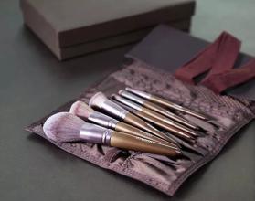 黛末化妝刷好用嗎 黛末化妝刷的使用方法 黛末化妝刷好用嗎 黛末化妝刷的使用方法