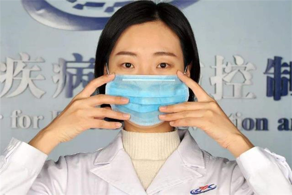 戴口罩臉上長痘痘怎么辦 戴口罩為什么會長痘痘 戴口罩臉上長痘痘怎么辦 戴口罩為什么會長痘痘