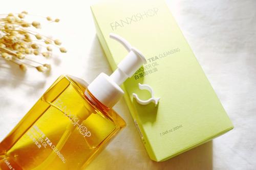 凡茜白茶卸妝油好用嗎 凡茜白茶卸妝油有哪些成分 凡茜白茶卸妝油好用嗎 凡茜白茶卸妝油有哪些成分