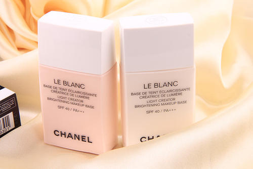 香奈兒妝前乳好用嗎 香奈兒隔離10號色適合什么膚質(zhì) 香奈兒妝前乳好用嗎 香奈兒隔離10號色適合什么膚質(zhì)