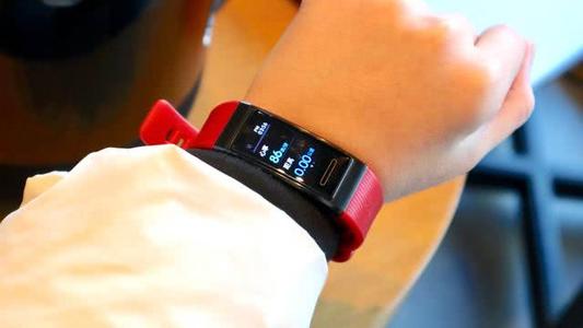 華為手環(huán)4Pro運動手環(huán)使用方便嗎 華為手環(huán)4Pro運動手環(huán)有哪些模式 華為手環(huán)4Pro運動手環(huán)使用方便嗎 華為手環(huán)4Pro運動手環(huán)有哪些模式