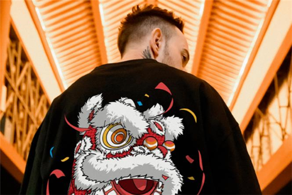 國(guó)潮男裝如何搭配 國(guó)潮單品搭配指南 國(guó)潮男裝如何搭配 國(guó)潮單品搭配指南