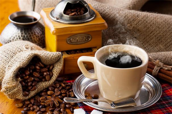 黑咖啡可以加牛奶嗎 黑咖啡加牛奶是拿鐵嗎 黑咖啡可以加牛奶嗎 黑咖啡加牛奶是拿鐵嗎