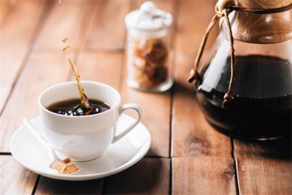 黑咖啡哪些人不能喝 黑咖啡搭配什么好喝 黑咖啡哪些人不能喝 黑咖啡搭配什么好喝