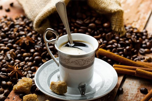 黑咖啡可以天天喝嗎 黑咖啡可以消腫嗎 黑咖啡可以天天喝嗎 黑咖啡可以消腫嗎