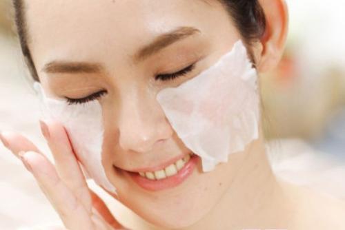 濕敷的頻率有多久 濕敷的爽膚水怎么挑選 濕敷的頻率有多久 濕敷的爽膚水怎么挑選