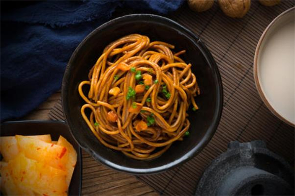 熱干面可以炒著吃嗎 熱干面怎么炒好吃 熱干面可以炒著吃嗎 熱干面怎么炒好吃