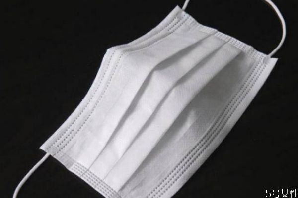 一次性口罩如何反復(fù)使用 一次性口罩可以洗完了再戴嗎 一次性口罩如何反復(fù)使用 一次性口罩可以洗完了再戴嗎