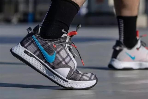 nike pg4測評 耐克pg4為什么叫足力健 nike pg4測評 耐克pg4為什么叫足力健