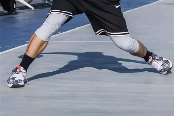 nike pg4測評 耐克pg4為什么叫足力健 nike pg4測評 耐克pg4為什么叫足力健