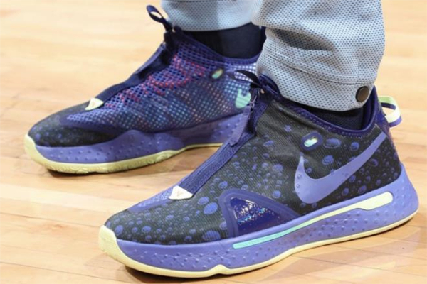 nike pg4和freak1哪個好 pg4和字母哥一代對比測評 nike pg4和freak1哪個好 pg4和字母哥一代對比測評