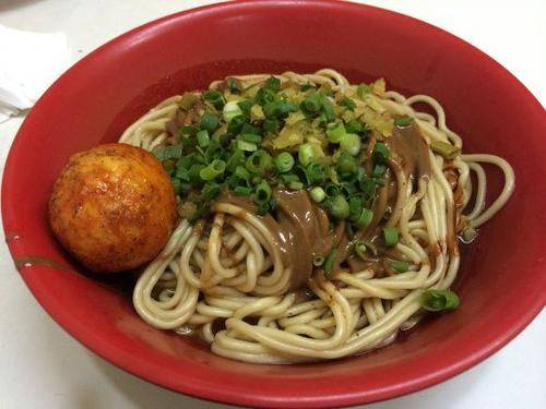 熱干面沒有芝麻醬怎么吃 正宗熱干面食黑芝麻醬嗎 熱干面沒有芝麻醬怎么吃 正宗熱干面食黑芝麻醬嗎