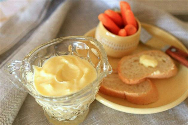 蛋黃沙拉醬的做法 蛋黃沙拉醬熱量高嗎 蛋黃沙拉醬的做法 蛋黃沙拉醬熱量高嗎