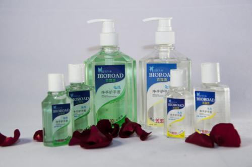 免洗洗手液洗完能拿東西吃嗎 免洗洗手液能洗干凈手嗎 免洗洗手液洗完能拿東西吃嗎 免洗洗手液能洗干凈手嗎