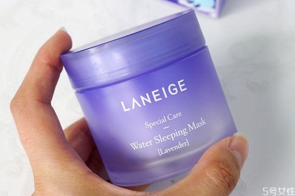 蘭芝睡眠面膜紫色和藍(lán)色區(qū)別 蘭芝兩款睡眠面膜有什么不同 蘭芝睡眠面膜紫色和藍(lán)色區(qū)別 蘭芝兩款睡眠面膜有什么不同