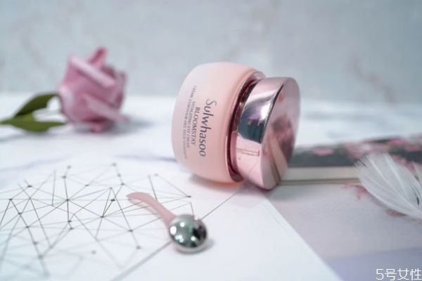 雪花秀御活菁萃眼霜怎么用 雪花秀御活菁萃眼霜適合年齡 雪花秀御活菁萃眼霜怎么用 雪花秀御活菁萃眼霜適合年齡