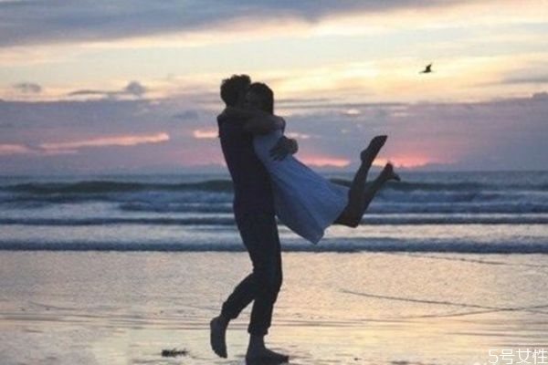 如何讓女人更愛你 讓女人更愛你的最好方式 如何讓女人更愛你 讓女人更愛你的最好方式