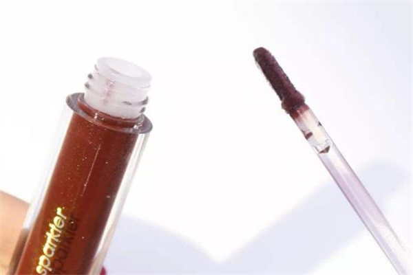 hedone唇釉多少錢 摩登時代唇釉哪個顏色最好看 hedone唇釉多少錢 摩登時代唇釉哪個顏色最好看