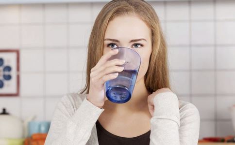 清腸茶能減肥嗎 清腸茶一天喝幾次 清腸茶能減肥嗎 清腸茶一天喝幾次