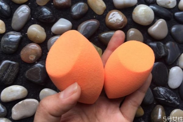 美妝蛋什么形狀的好用 不同美妝蛋各有優(yōu)點(diǎn) 美妝蛋什么形狀的好用 不同美妝蛋各有優(yōu)點(diǎn)
