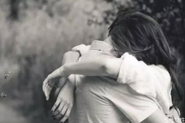 老公心情不好怎么安慰 老公心情不好安慰方法 老公心情不好怎么安慰 老公心情不好安慰方法