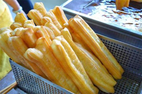 做油條可以不放酵母嗎 做油條的面粉發(fā)酵多久 做油條可以不放酵母嗎 做油條的面粉發(fā)酵多久