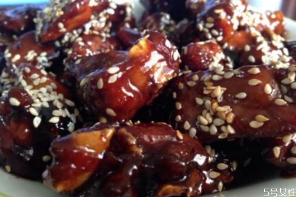 糖醋排骨可以吃隔夜的嗎 糖醋排骨隔夜怎么熱 糖醋排骨可以吃隔夜的嗎 糖醋排骨隔夜怎么熱