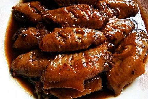 雞翅燉久了會(huì)老嗎 雞翅怎么燉好吃 雞翅燉久了會(huì)老嗎 雞翅怎么燉好吃