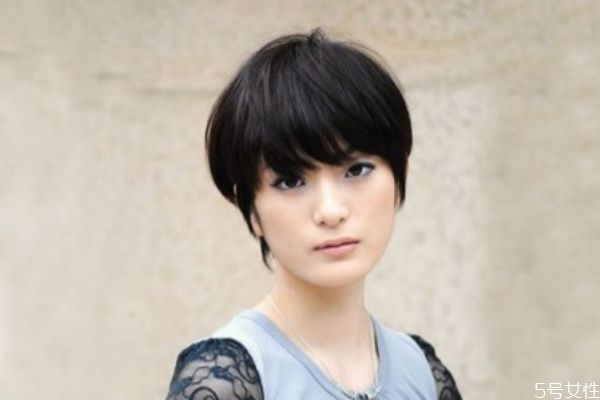 男生最喜歡的女生發(fā)型 男生喜歡女生有劉海嗎 男生最喜歡的女生發(fā)型 男生喜歡女生有劉海嗎