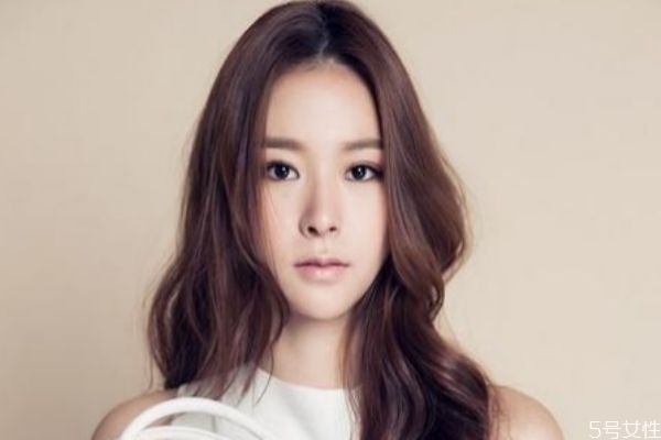 男生最喜歡的女生發(fā)型 男生喜歡女生有劉海嗎 男生最喜歡的女生發(fā)型 男生喜歡女生有劉海嗎