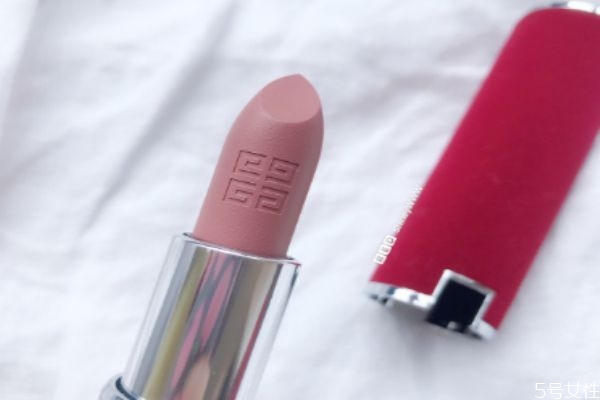 紀(jì)梵希紅絲絨10適合黃皮嗎 紀(jì)梵希紅絲絨口紅10試色 紀(jì)梵希紅絲絨10適合黃皮嗎 紀(jì)梵希紅絲絨口紅10試色