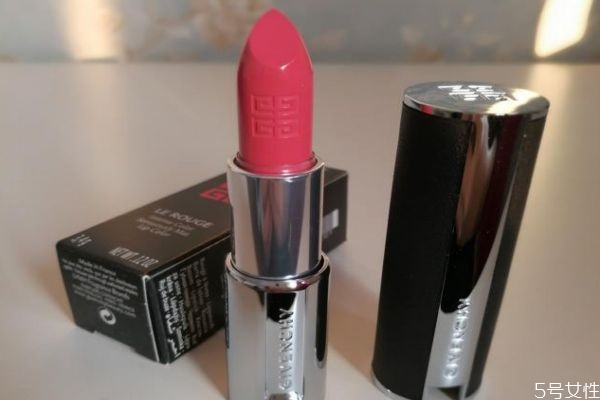 紀(jì)梵希小羊皮多少克 紀(jì)梵?？诩t正裝多少g