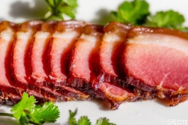 腌制臘肉怎么做好吃 腌制臘肉放鹽的比例是多少 腌制臘肉怎么做好吃 腌制臘肉放鹽的比例是多少